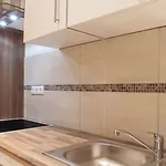 アパート Near Checkpoint Charlie *