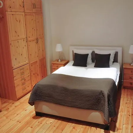 近查理检查站最佳城市之家酒店 * 柏林