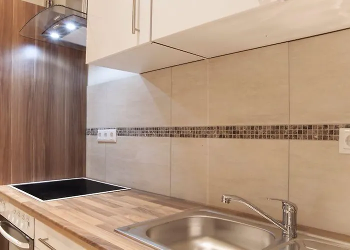 Apartamento Near Checkpoint Charlie *