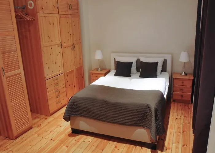 Near Checkpoint Charlie * برلين